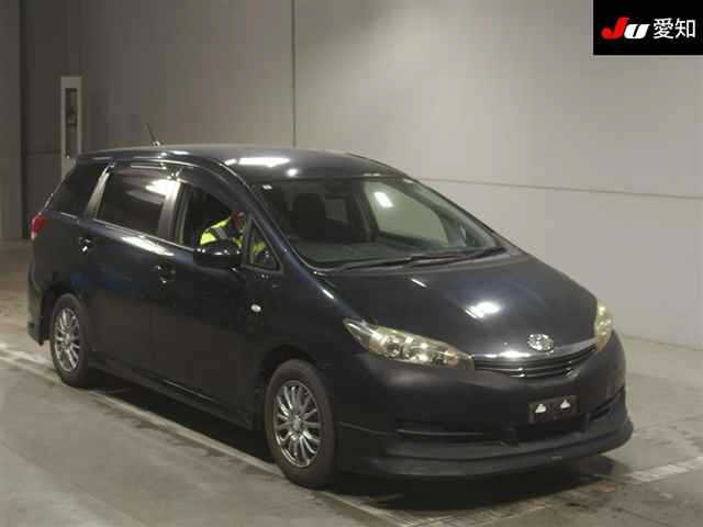 TOYOTA WISH 2011