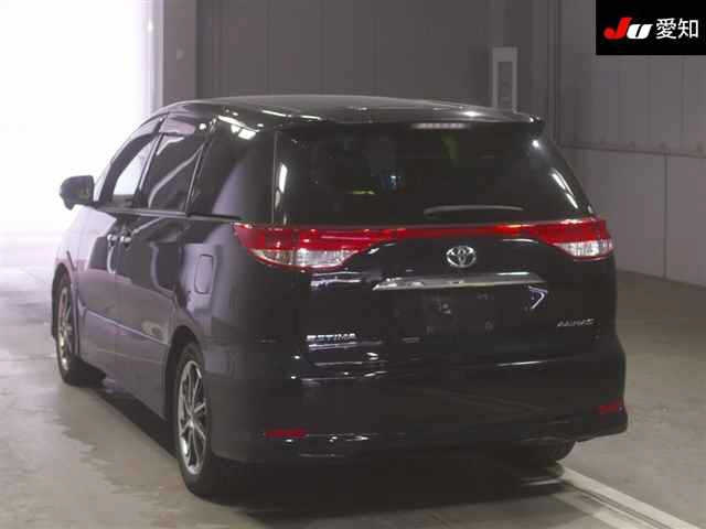 TOYOTA ESTIMA 2009