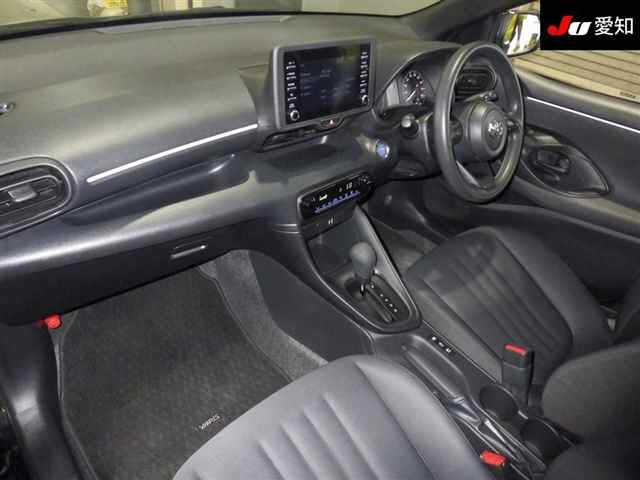 TOYOTA YARIS 2021