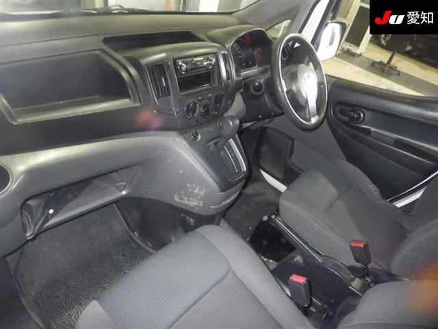 NISSAN NV200 2009
