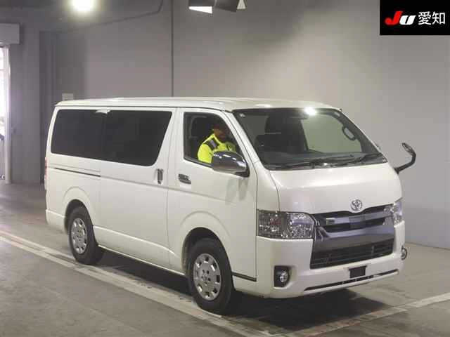 TOYOTA REGIUS ACE VAN 2019