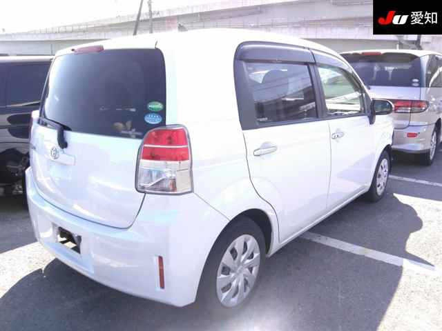 TOYOTA SPADE 2017