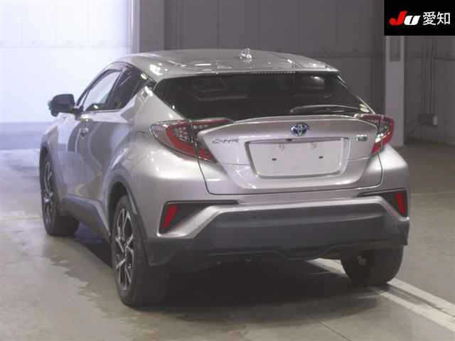 TOYOTA C-HR 2017