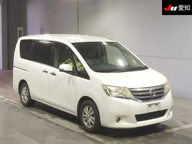 NISSAN SERENA 2011