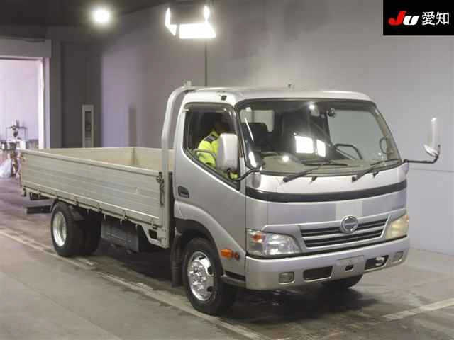 HINO DUTRO 2011