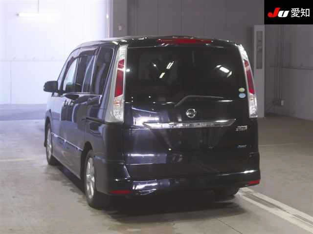 NISSAN SERENA 2011