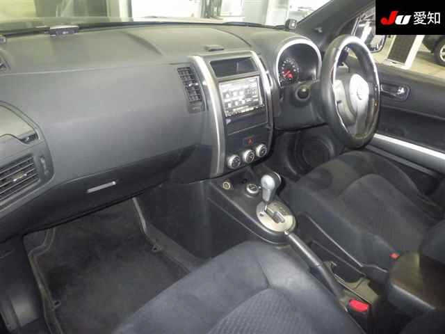 NISSAN X-TRAIL 2011