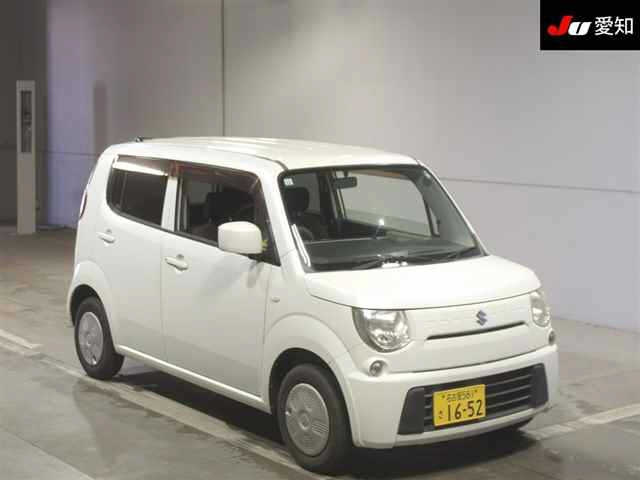 SUZUKI MRWAGON 2011