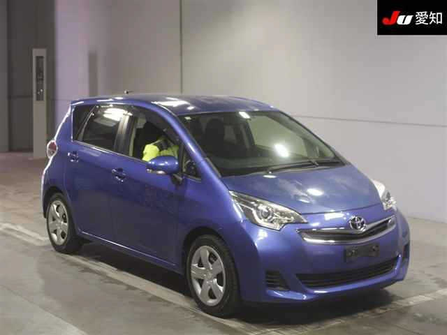 TOYOTA RACTIS 2014