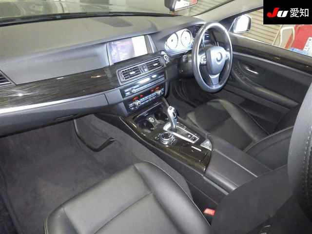 BMW 5 SERIES 2014