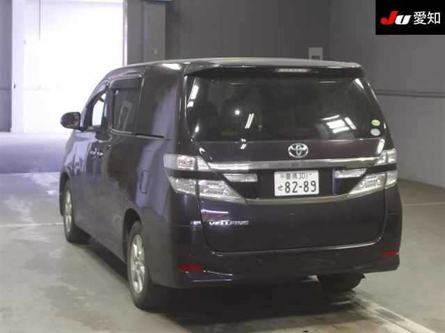 TOYOTA VELLFIRE 2014