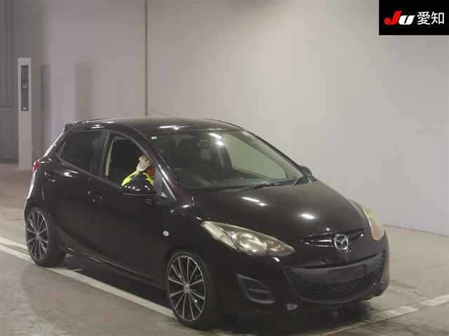 MAZDA DEMIO 2013