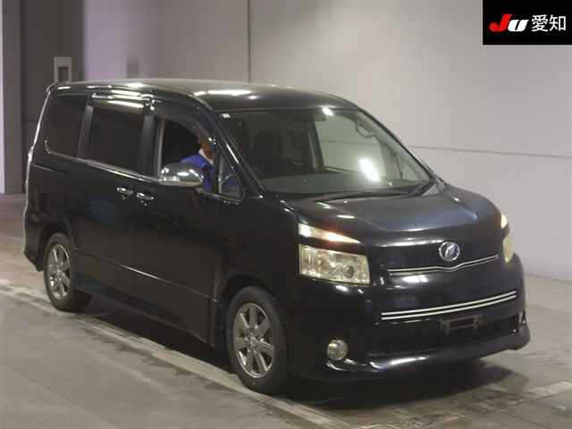 TOYOTA VOXY 2008