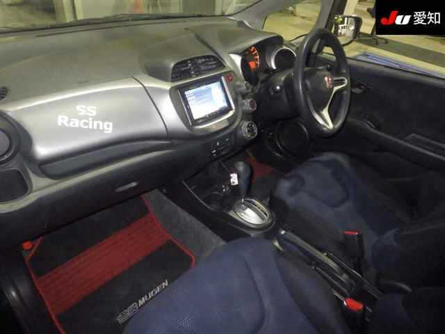 HONDA FIT 2011
