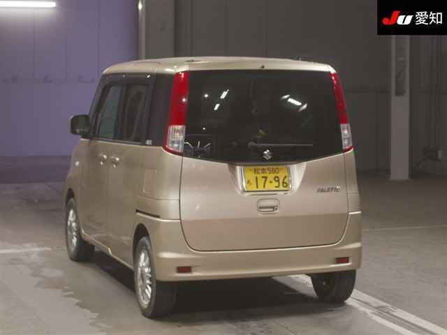 SUZUKI PALETTE 2010