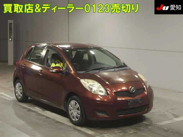 TOYOTA VITZ 2010