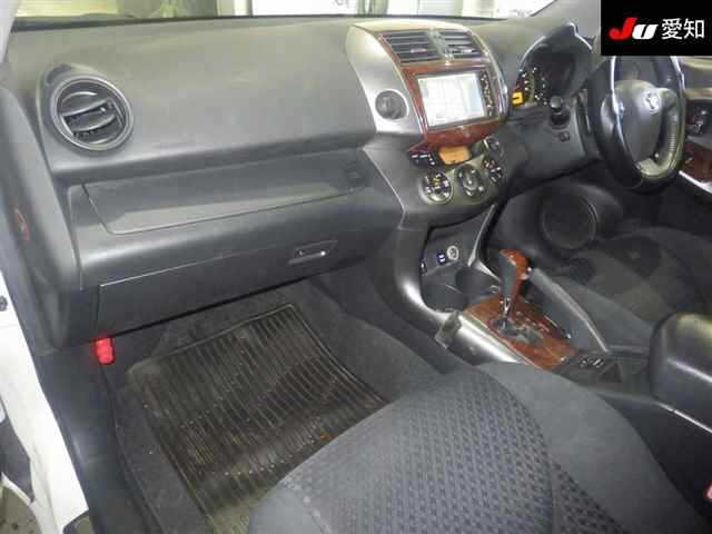 TOYOTA VANGUARD 2010
