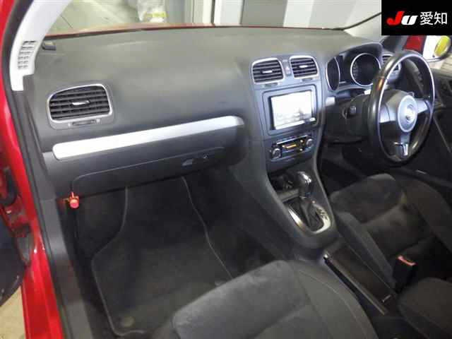 VOLKSWAGEN GOLF 2011
