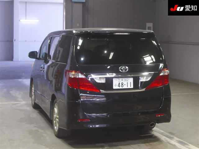 TOYOTA ALPHARD 2010