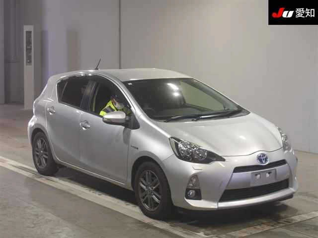 TOYOTA AQUA 2014