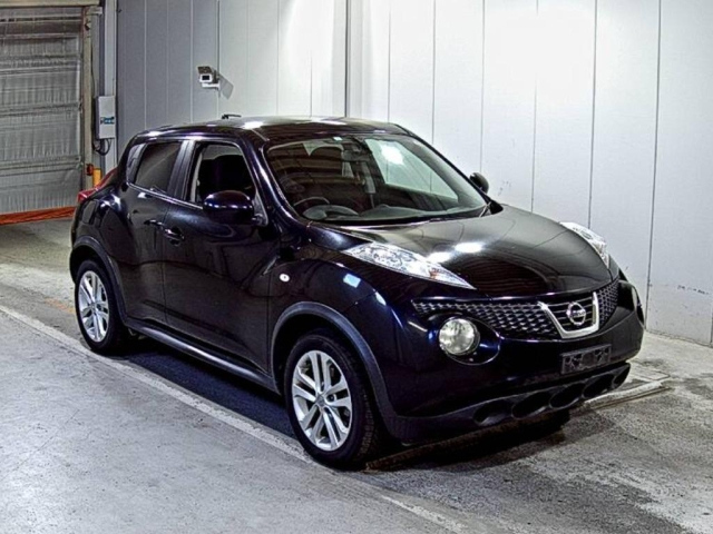 NISSAN JUKE 2011