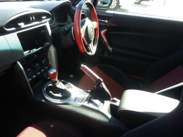 TOYOTA 86 2015
