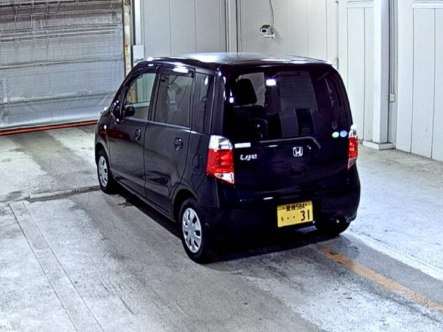 HONDA LIFE 2011