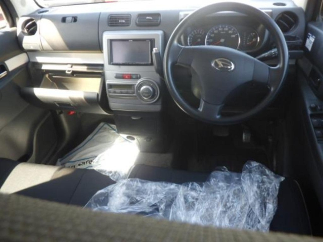 DAIHATSU MOVE CONTE 2009