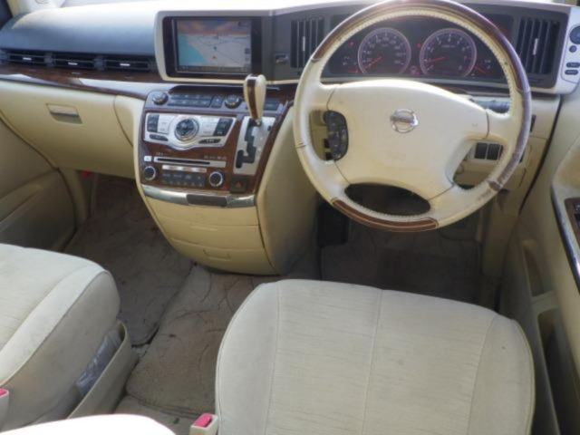 NISSAN ELGRAND 2008