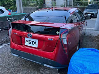 TOYOTA PRIUS 2017
