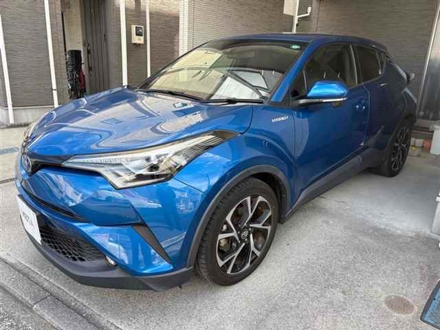 TOYOTA C-HR 2017