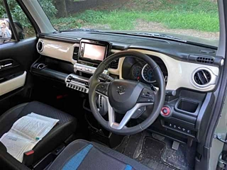 SUZUKI XBEE 2022