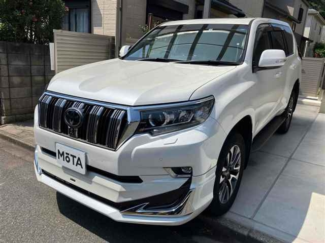 TOYOTA LAND CRUISER PRADO 2022