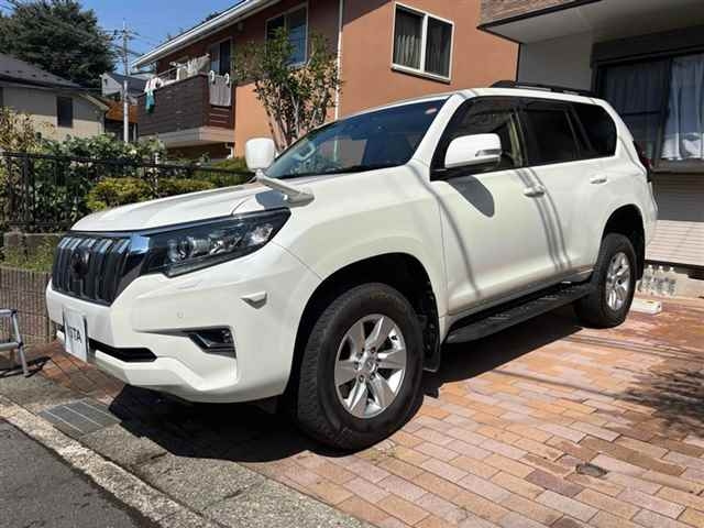 TOYOTA LAND CRUISER PRADO 2018