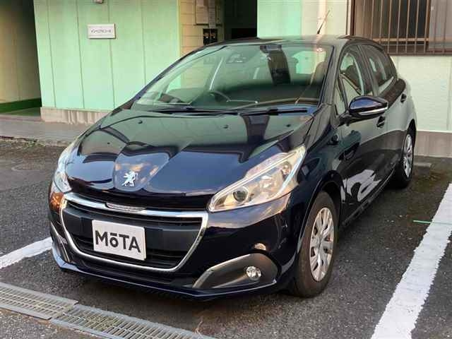 PEUGEOT 208 2018
