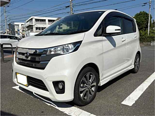 NISSAN DAYZ 2013