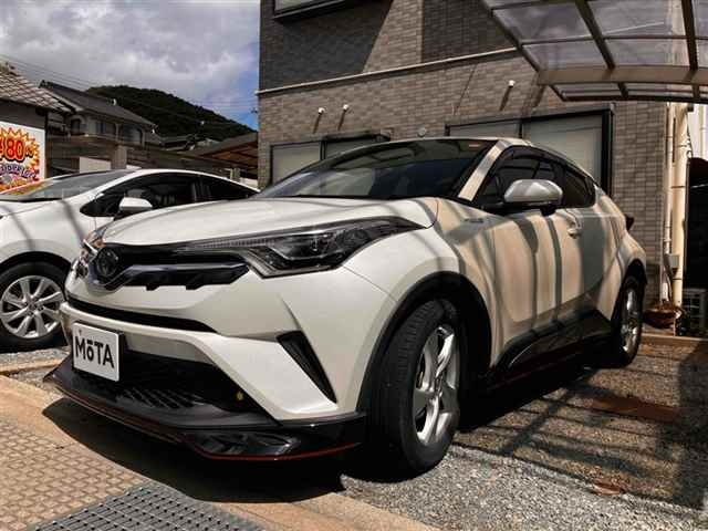TOYOTA C-HR 2018