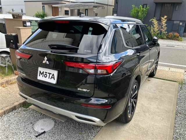 MITSUBISHI OUTLANDER PHEV 2023