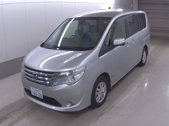NISSAN SERENA 2014