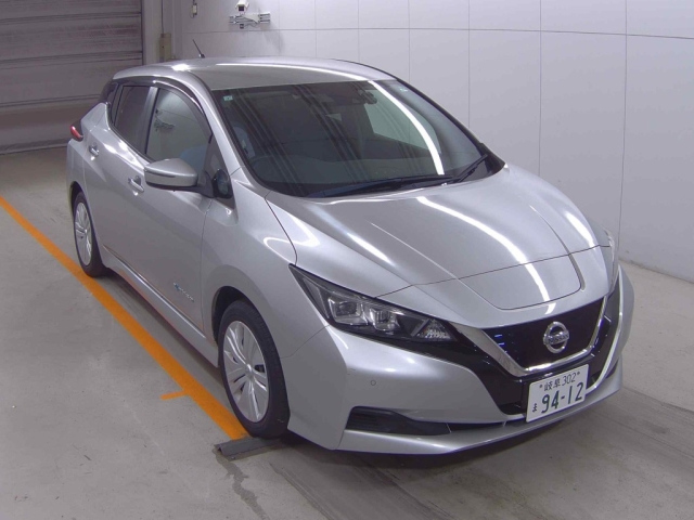 NISSAN LEAF 2019