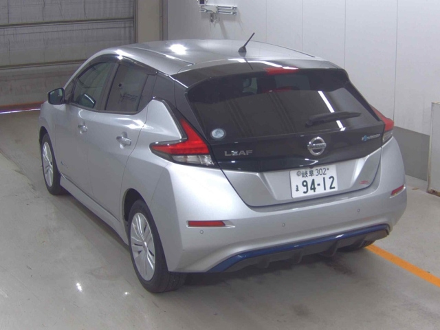 NISSAN LEAF 2019
