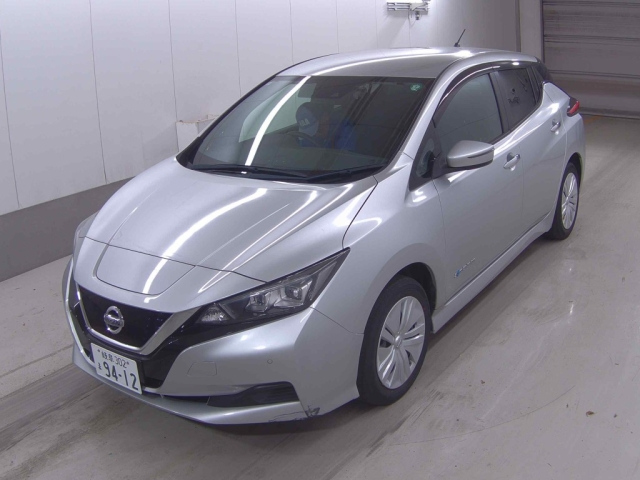 NISSAN LEAF 2019
