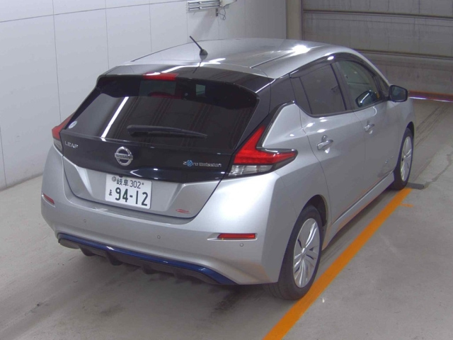 NISSAN LEAF 2019