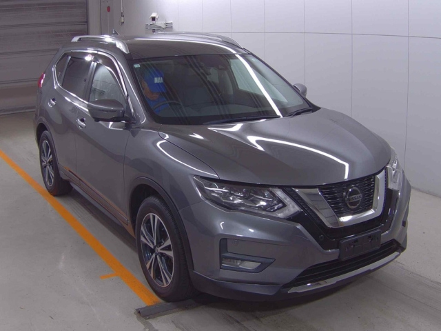 NISSAN X-TRAIL 2020