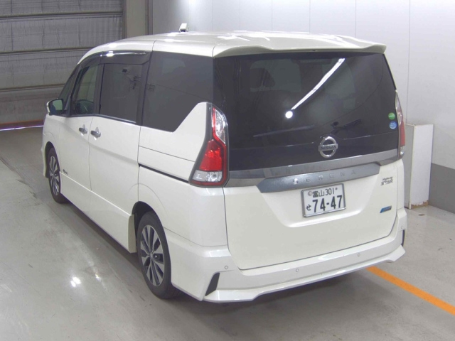 NISSAN SERENA 2017