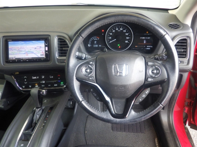 HONDA VEZEL 2016