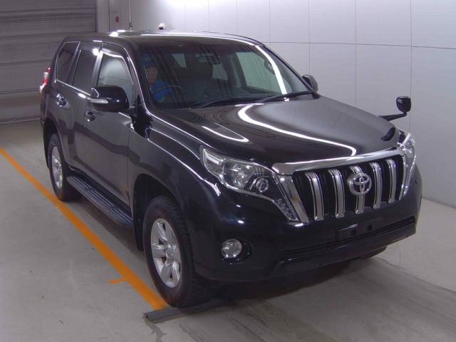 TOYOTA LAND CRUISER PRADO 2016