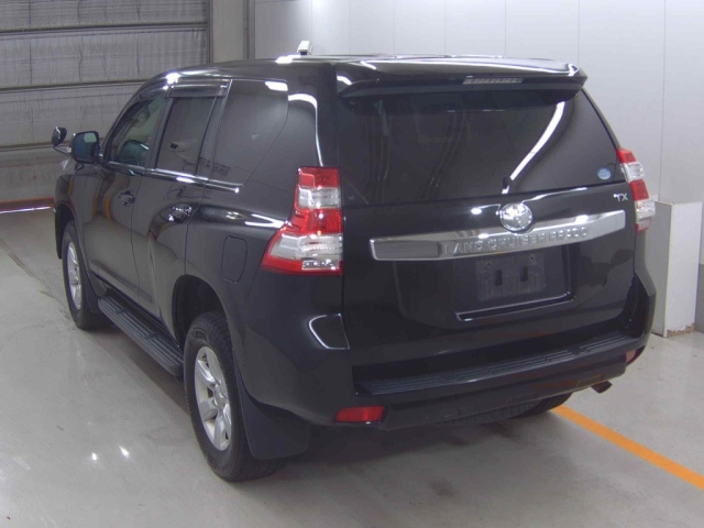 TOYOTA LAND CRUISER PRADO 2016