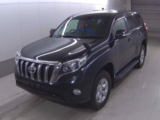 TOYOTA LAND CRUISER PRADO 2016
