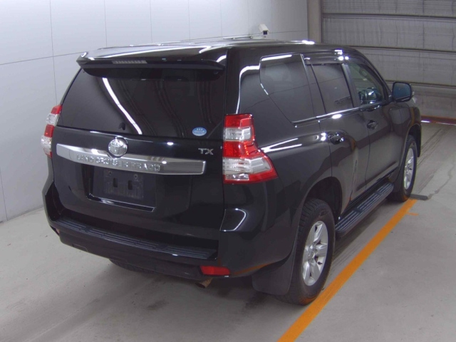 TOYOTA LAND CRUISER PRADO 2016
